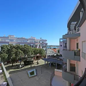 https://b79-casa-gama-avenue-in-lagos.hotelaalgarve.com